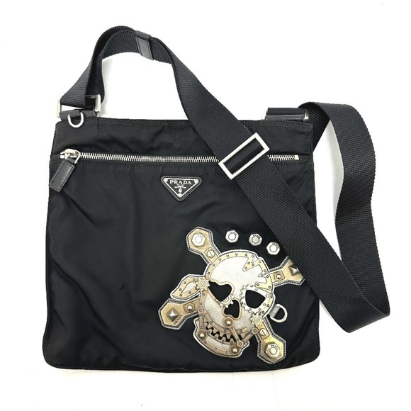PRADA VA0859 Triangle Plate Skull Flat Bag Shoulder Nylon Women's Black - Picture 1 of 10